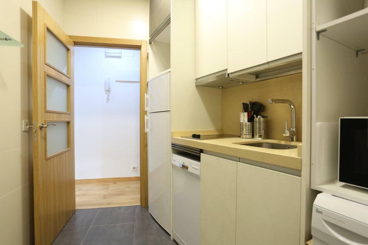 מדריד Atocha Art Apartment מראה חיצוני תמונה